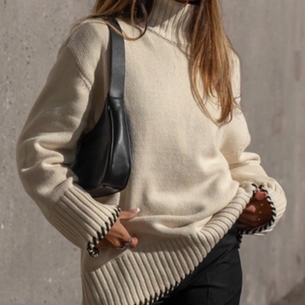 Amalie Star X Na-kd Polo Neck Knitted Sweater - Offwhite